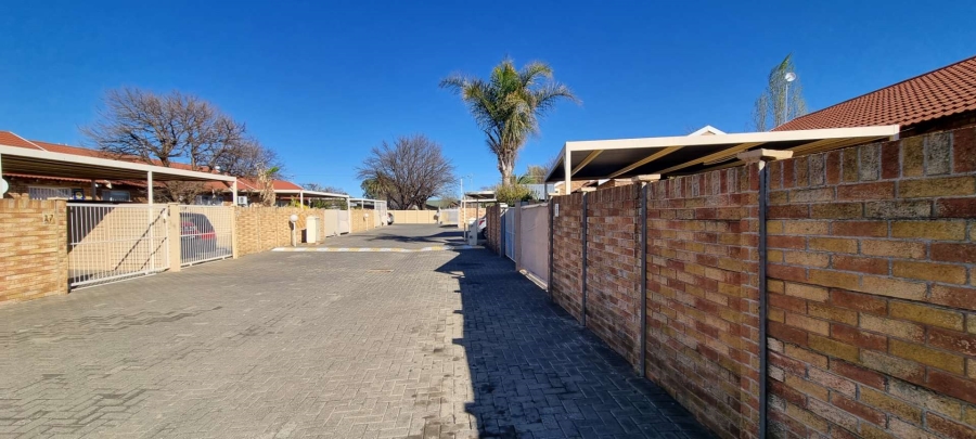 2 Bedroom Property for Sale in Hospitaalpark Free State